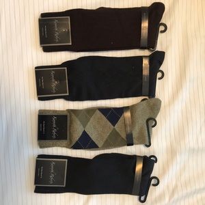 Men’s dress socks 4 pairs